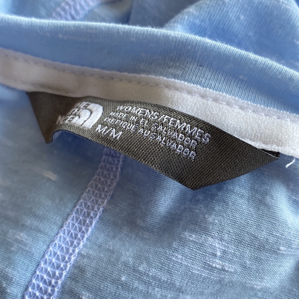 The North Face blue chambray homestead short sleeve tee T shirt M NEW - Picture 5 of 8
